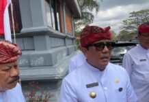 TKD Disunat, Tabanan Kejar PAD: Piutang PBB-BPHTB hingga Investasi Dibidik Bupati Tabanan I Komang Gede Sanjaya membahas strategi peningkatan PAD melalui PBB, BPHTB dan investasi daerah.