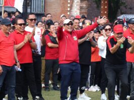 Semarak Lomba Tradisional HUT RI ke-81 Perkuat Kekompakan ASN Tabanan Bupati Tabanan I Komang Gede Sanjaya memandu lomba tarik tambang dan lari karung antar-OPD di Lapangan Alit Saputra dalam rangka peringatan HUT ke-81 Kemerdekaan Republik Indonesia.