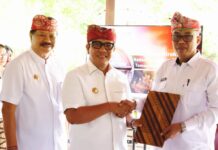 Bupati Tabanan Lantik Direktur BLUD Taman Budaya, Ini Harapannya Bupati Tabanan melantik Direktur BLUD Taman Budaya I Gusti Gede Krishagung