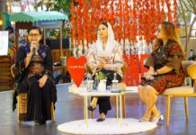 Putri Koster: Perempuan Bali Bisa Jadi Womenpreneur Tanpa Tinggalkan Adat Ketua Dekranasda Provinsi Bali Ny. Putri Koster menjadi narasumber dalam talkshow Perempuan Bali Berdaya di Icon Mall Sanur, Denpasar, mengajak perempuan Bali menjadi womenpreneur tanpa meninggalkan adat dan budaya
