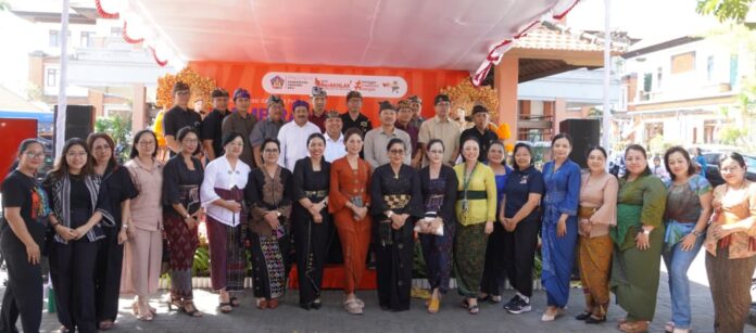 Putri Koster menghadiri Hari UMKM Nasional 2026 di Bali.