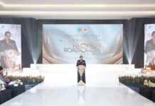 Putri Koster Dorong Wastra Bali Mendunia Lewat Konsep “Satu Jiwa, Tiga Rupa” Putri Koster memperkenalkan konsep Satu Jiwa Tiga Rupa untuk pengembangan wastra Bali di Jembrana