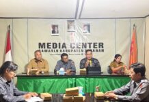 Bawaslu Tabanan Perkuat Reformasi Birokrasi, Dorong Aparatur Berorientasi Solusi Rapat Implementasi Reformasi Birokrasi Bawaslu Kabupaten Tabanan membahas penguatan tata kelola dan kinerja aparatur