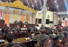 5 Ranperda Disetujui DPRD Tabanan, LP2B Capai 16.564 Hektare Rapat Paripurna Internal DPRD Tabanan membahas lima Ranperda