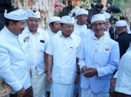 Panca Wali Krama Ulun Danu Batur, Koster Tekankan Menjaga Alam Bali Gubernur Bali Wayan Koster menghadiri Puncak Karya Panca Wali Krama di Pura Ulun Danu Batur Bangli