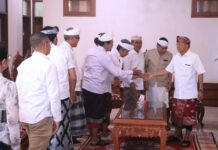 Koster Gandeng PDHI Percepat Bali Bebas Rabies 2030 Gubernur Bali Wayan Koster menerima audiensi PDHI Cabang Bali membahas penanggulangan rabies