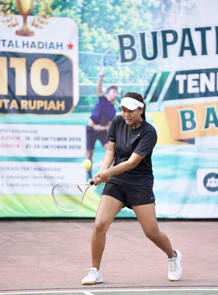 Andriya Frederica, petenis Badung yang lolos ke final tunggal dan ganda putri Bupati Badung Open 2026.