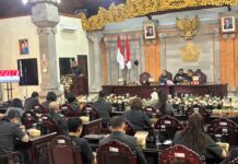 APBD Tabanan 2027 Tembus Rp2,15 Triliun, PAD Rp951,1 Miliar Bupati Tabanan I Komang Gede Sanjaya menyampaikan jawaban Ranperda APBD Tabanan 2027 dalam rapat paripurna DPRD.