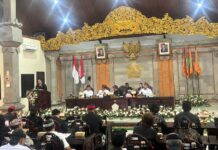 Fraksi PDI Perjuangan Soroti APBD Tabanan 2027, Pendapatan Dirancang Rp2,15 Triliun Ni Made Suriani menyampaikan pandangan Fraksi PDI Perjuangan terkait APBD Tabanan 2027