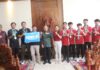 Koster Siapkan Bantuan Rp100 Juta untuk Bali United U-15 Wayan Koster menerima tim Bali United U-15 setelah meraih runner-up Piala Soeratin Nasional 2026.