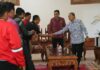 Gubernur Bali Wayan Koster menerima jajaran Asprov PSSI Denpasar untuk membahas dukungan bagi Perseden Denpasar menjelang Liga 3 Nasional 2026.