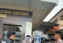 WNA Tiongkok Mengamuk di Tabanan, Dipindah ke Rudenim Penanganan keimigrasian WNA asal Tiongkok oleh Imigrasi Tabanan bersama Polres Tabanan.
