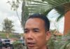 Kasi Intel Kejari Tabanan I Putu Nuriyanto memberikan keterangan terkait perkembangan penyidikan dugaan korupsi Dinkes Tabanan.