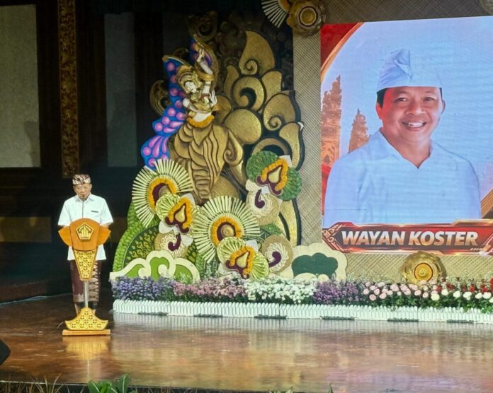 Gubernur Bali Wayan Koster saat membuka webinar literasi digital Bali Aman Digital di Taman Budaya Provinsi Bali.