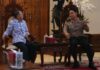 Gubernur Bali Wayan Koster bertemu mantan Kapolda Bali Irjen Pol Daniel Adityajaya di Jayasabha, Denpasar.