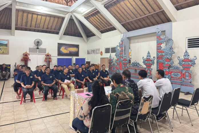 Warga Binaan Lapas Tabanan mengikuti penyuluhan hukum bersama PBH Peradi Denpasar